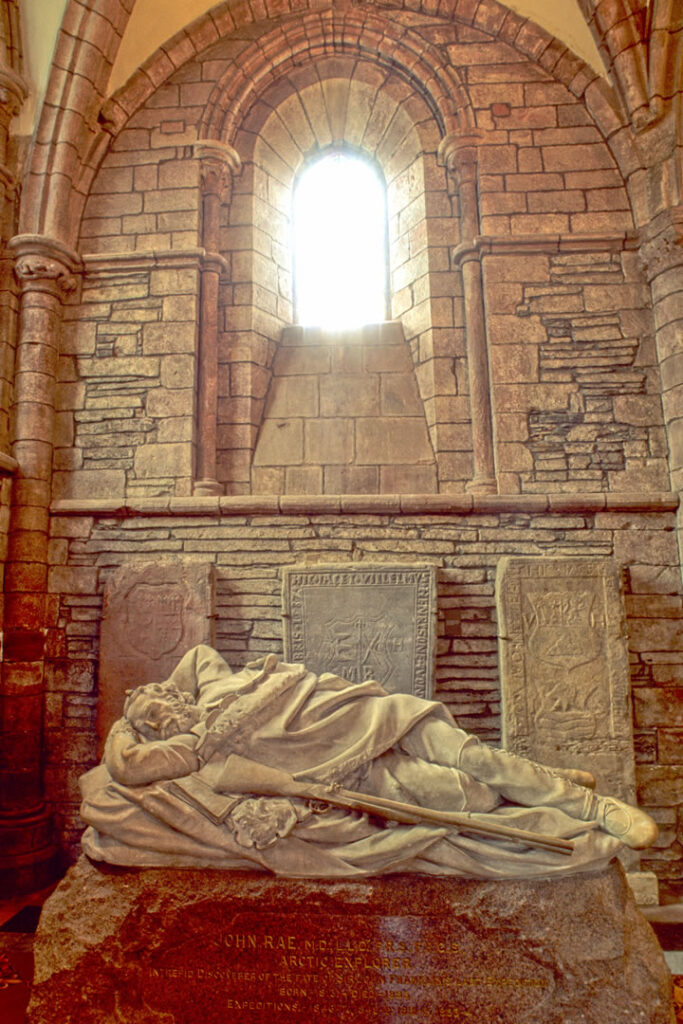 Memorial to explorer John Rae