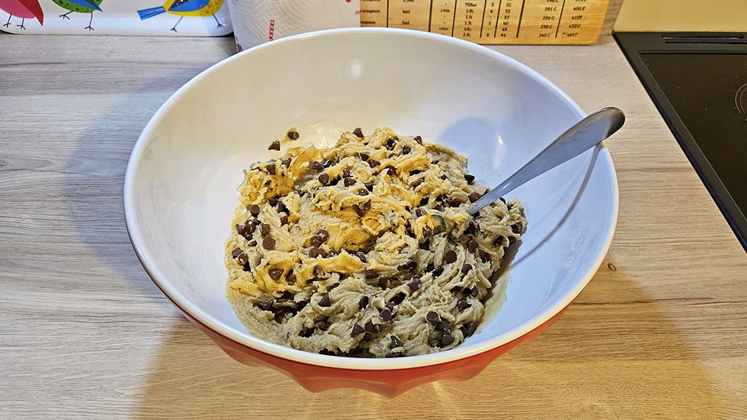 Stir through the chocolate chips