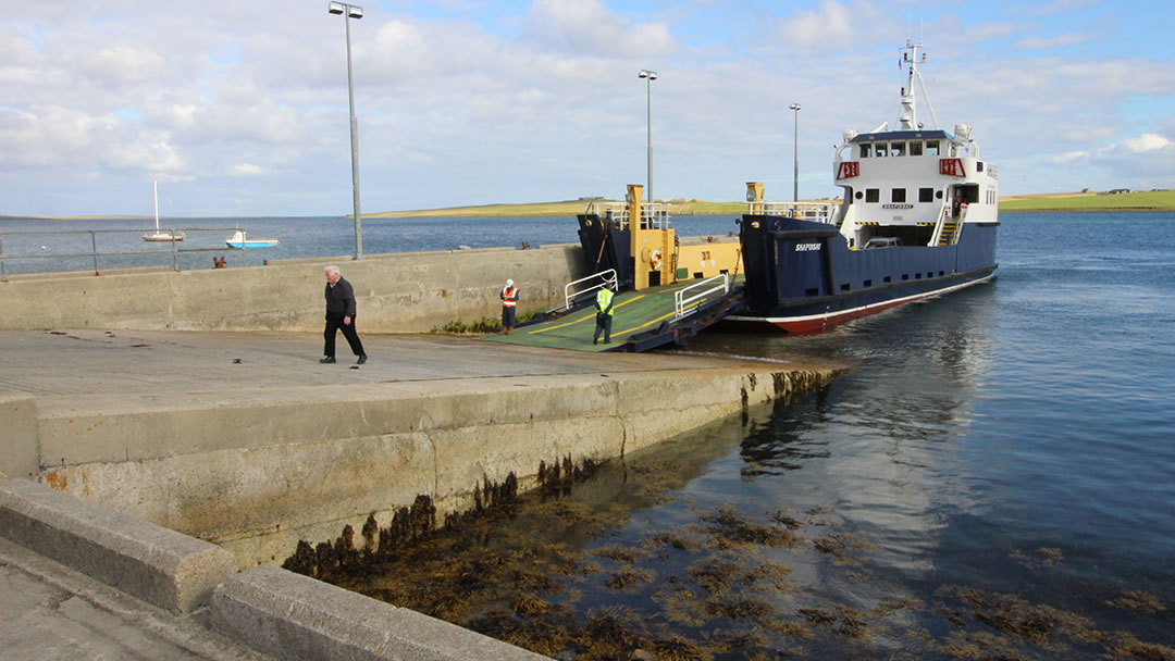The ferry docked at the Rousay pier