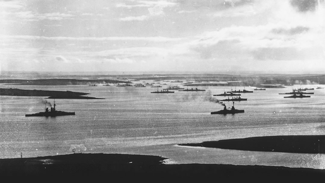 The German High Seas Fleet interned in Scapa Flow on 28 November 1918 by Tom Kent