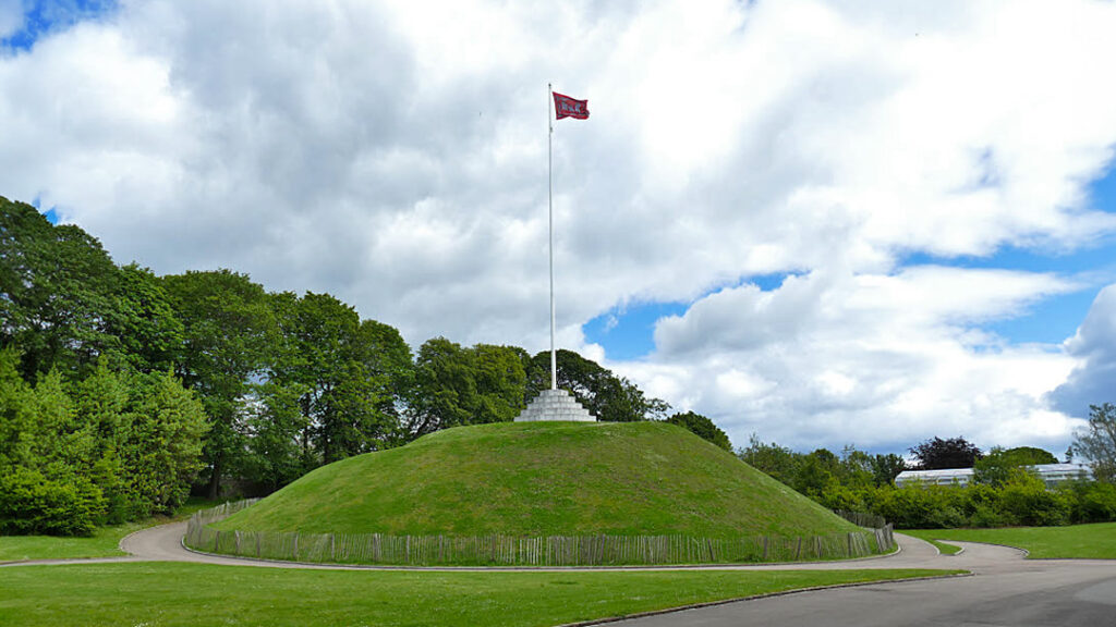 The Mound in Duthie Park